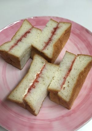 やわらか厚切り食パンのジャムサンド-レシピのメイン写真
