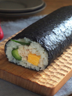 液体塩こうじそぼろの恵方巻き☆-レシピのメイン写真