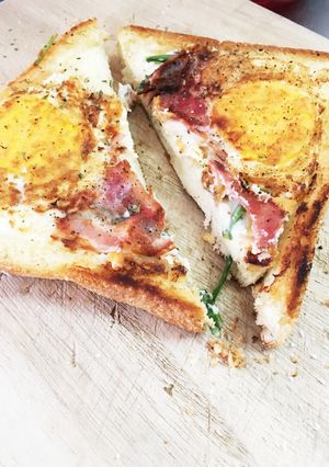 1枚半分こ用☆朝食トースト-レシピのメイン写真