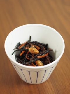 長ひじきの煮物-レシピのメイン写真