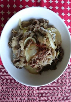 あたた生だししょうゆで簡単！汁だく牛丼-レシピのメイン写真