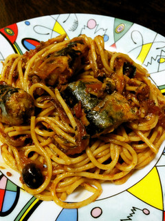 骨ごと秋刀魚の赤パスタ-レシピのメイン写真