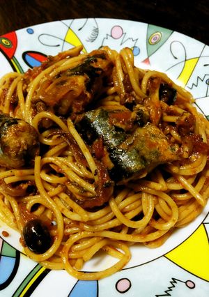 骨ごと秋刀魚の赤パスタ-レシピのメイン写真