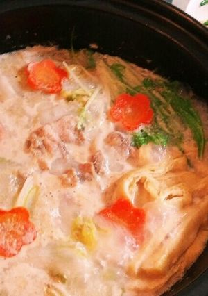 味が染みて美味しい！ゴマ豆乳鍋-レシピのメイン写真
