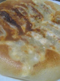 冷凍餃子でも☆パリパリ羽根付き餃子☆-レシピのメイン写真