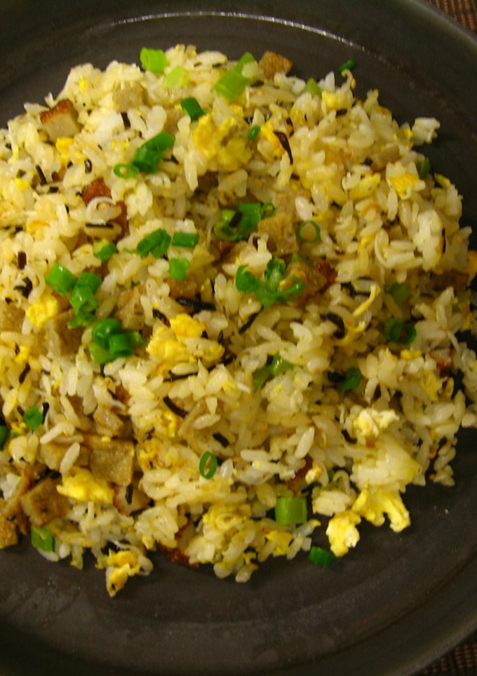 鰯さつま揚げと塩昆布の炒飯-レシピのメイン写真