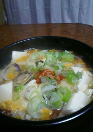 簡単寒い日にアサリと豆腐のチゲ-レシピのメイン写真