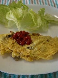 朝ご飯に♪挽肉入りオムレツ-レシピのメイン写真