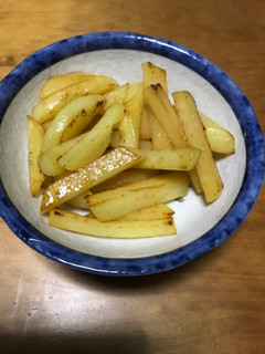 じゃがいもスティック簡単バター醤油炒め-レシピのメイン写真