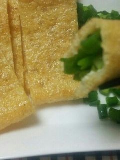 材料2つ☆たっぷりねぎの油揚げ巻き♪-レシピのメイン写真