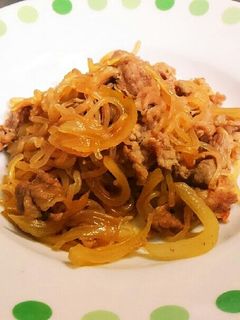 簡単! 牛肉と白滝の甘辛煮-レシピのメイン写真