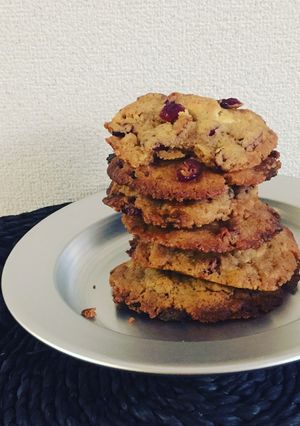 クランベリーとホワイトチョコのクッキー-レシピのメイン写真