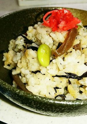 ＊ひじき煮の残りで♪ひじきの混ぜご飯＊-レシピのメイン写真
