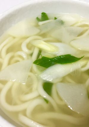 【風邪引きさんへ】簡単♥鶏出汁うどん*。-レシピのメイン写真