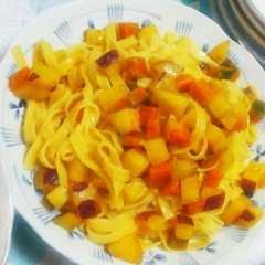 รูปของ 南瓜とサツマイモのオニオンクリームパスタ