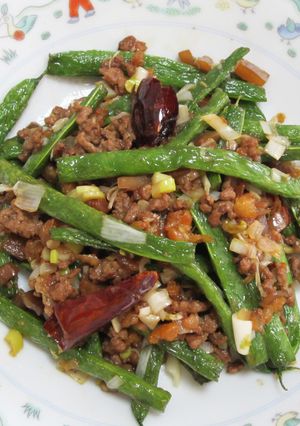 干煸四季豆（サヤインゲンと挽肉の炒め物）-レシピのメイン写真
