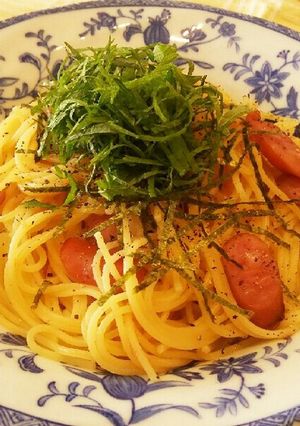 意外な組み合わせ!梅とソーセージのパスタ-レシピのメイン写真
