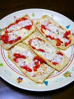 簡単!油揚げピザ(クリスピー)-レシピのメイン写真