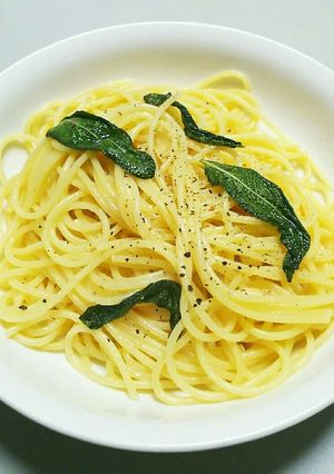 セージとバターのパスタ-レシピのメイン写真