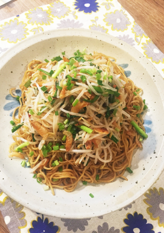 簡単節約無国籍もやし焼きそば〜♪-レシピのメイン写真
