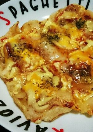 玉子焼きフライパンでお餅ピザ-レシピのメイン写真
