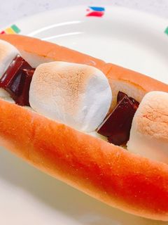 チョコ*マシュマロ*ホットドッグ-レシピのメイン写真