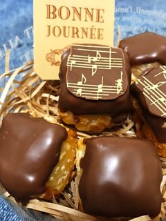 バレンタインに♡餃子の皮でアップルパイ-レシピのメイン写真