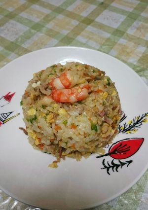 えびと豚肉入りチャーハン☆子供も大好き♪-レシピのメイン写真