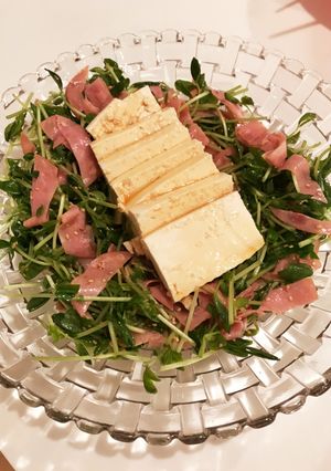挑戦！ハムと豆苗の栄養サラダ！-レシピのメイン写真