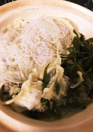 野沢菜入り餃子の鍋-レシピのメイン写真
