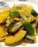 秋刀魚の竜田揚げとお野菜の照り焼き炒め