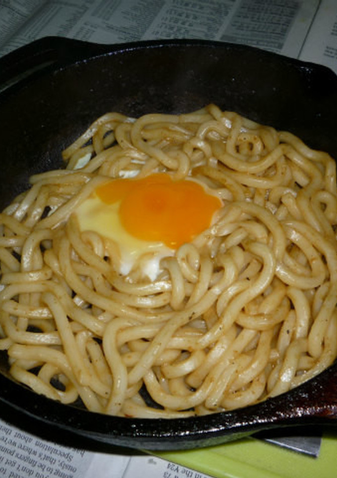鶏ちゃん焼きの〆の焼きうどん-レシピのメイン写真