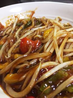 エバラ広東風青椒肉絲ソースでもやし炒め-レシピのメイン写真