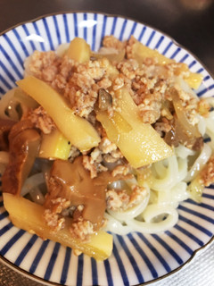 メンマ鳥挽き肉の讃岐うどん(^_^)-レシピのメイン写真