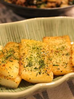 今夜のおかずにもう一品♡長芋バターソテー-レシピのメイン写真