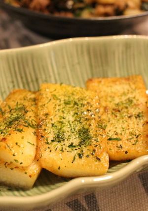 今夜のおかずにもう一品♡長芋バターソテー-レシピのメイン写真