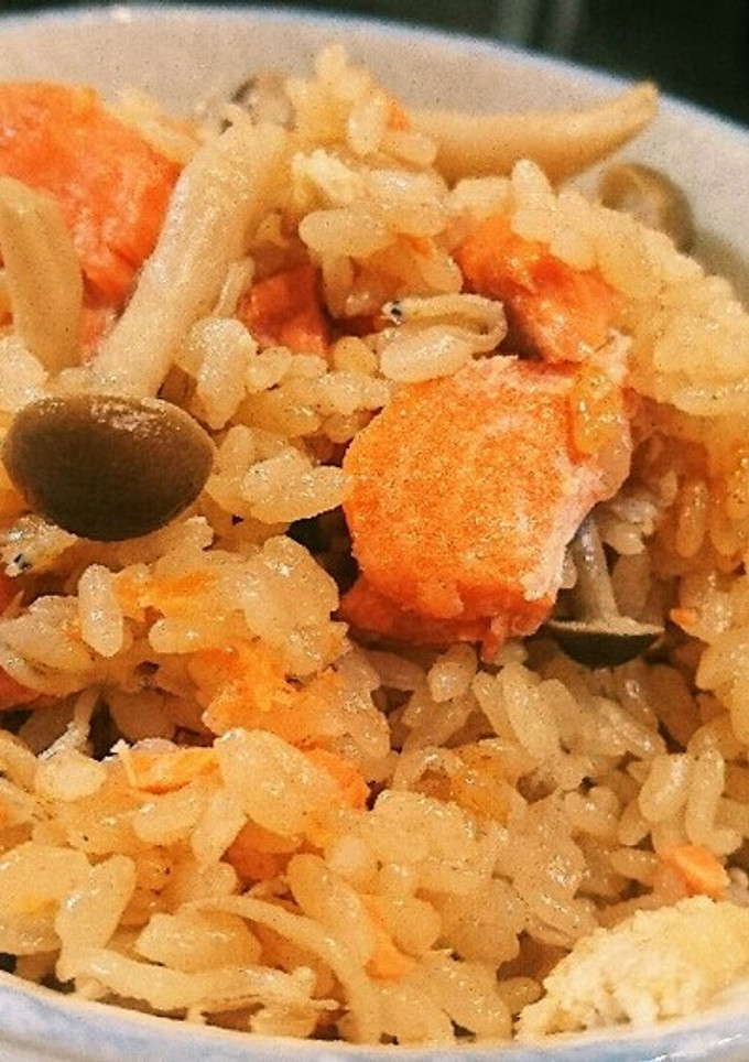 簡単！鮭ときのこの炊き込みご飯-レシピのメイン写真