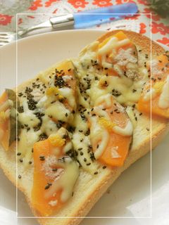 胡麻*柚子香る❀南瓜の甘塩チーズトースト-レシピのメイン写真