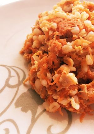 綺麗に痩せられそうなもち麦の人参しりしり-レシピのメイン写真