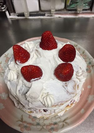 ホットケーキdeイチゴケーキ-レシピのメイン写真