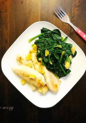 ちぢみほうれん草とささみの炒め和え-レシピのメイン写真