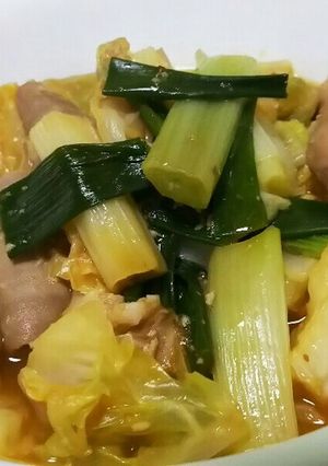 キャベツ大量消費‼ ご飯がすすむ豚モツ鍋-レシピのメイン写真