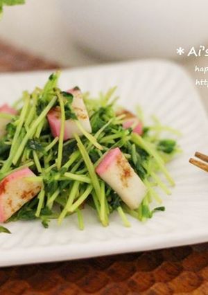 簡単彩りレシピ＊豆苗とかまぼこ炒め＊-レシピのメイン写真