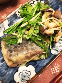 さわらと水菜のうま出汁しみしみ煮-レシピのメイン写真