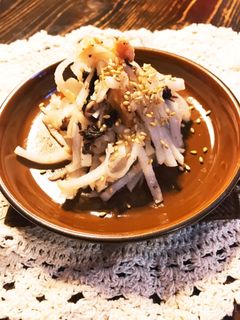 梅干しとツナの大根サラダ♪-レシピのメイン写真