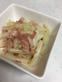 ☆白菜の芯とベーコン炒め☆-レシピのメイン写真