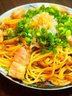 たっぷりキノコで♪豚肉の和風パスタ-レシピのメイン写真