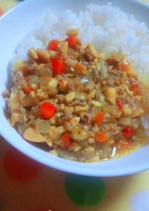 大豆と挽き肉のスープカレー-レシピのメイン写真