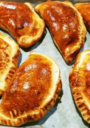 中身は何入れようかな？カルツォーネ-レシピのメイン写真
