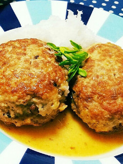 豚挽肉の和風煮込みハンバーグ-レシピのメイン写真